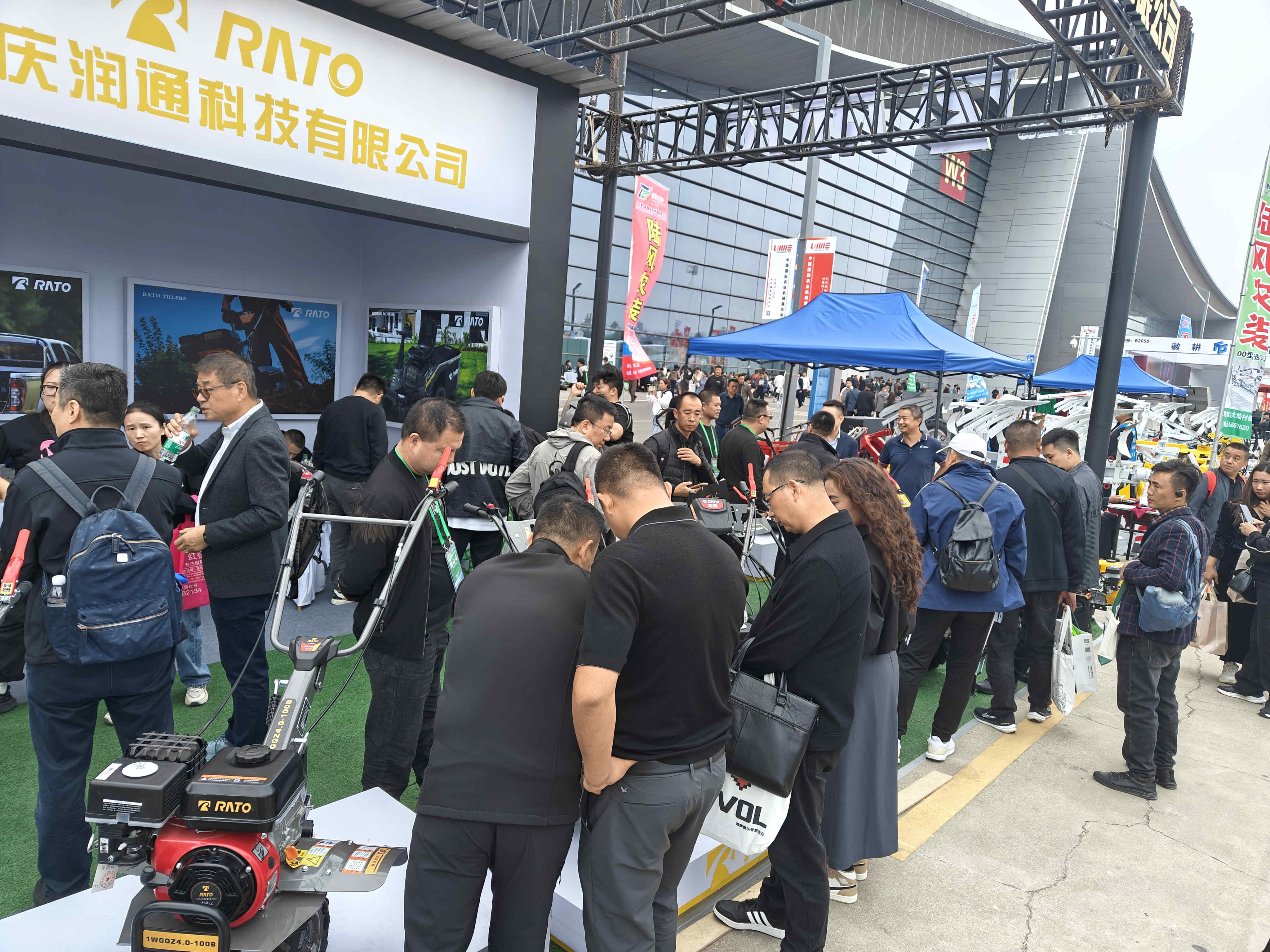 循新出發(fā) 向質(zhì)而行丨潤通科技攜智能農(nóng)機(jī)新品亮相2024中國國際農(nóng)機(jī)展